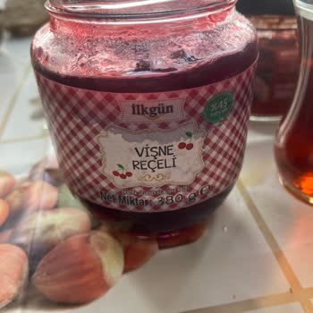 BİM İlkgün Vişne Reçelinde Çekirdek Çıktığı İçin Diş Kaplamam Kırıldı
