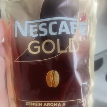Nemli Ve Topaklanmış Nescafé Gold Ürünü İçin Değişim Talebi
