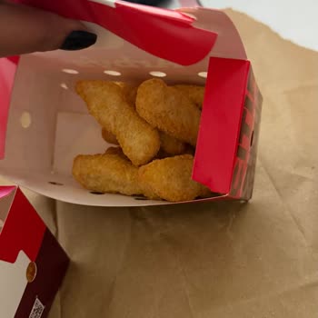 Tıkla Gelsin Ve Arbys Üzerinden Yanlış Ürün Gönderimi Ve İade 585 TL Talebi
