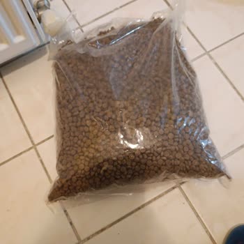 Sipariş Edilen 10 Kg Bonnie Kedi Maması Yerine Belirsiz 2 İla 3 Kilogramlık Mama Gönderildi