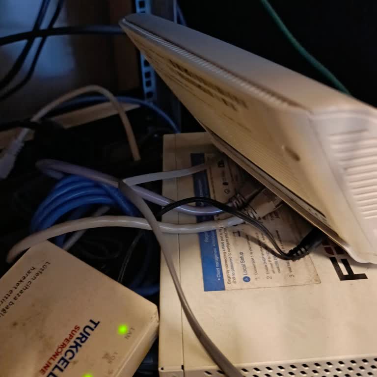 Üç Ay Süreyle Çözülmeyen Çift Portlu Modem Değişikliği