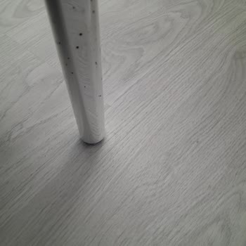 Mondi Ares Yatak Odası Takımının Ayaklarındaki Kusurlar İçin Tek Taraflı Reddi Ve Uzayan Süreç