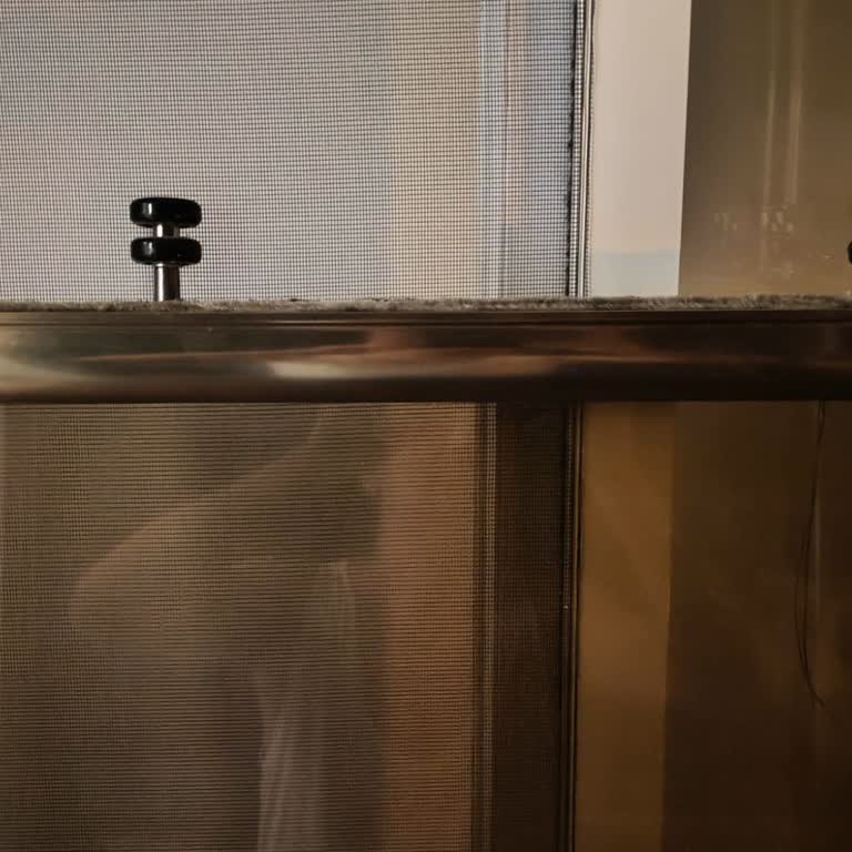 Garanti Kapsamındaki Cam Balkon Camı Düşmesi Ve Montaj Hatası Nedeniyle Servis İhmaline Şikayet