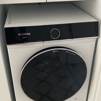Siemens IQ700 İ-Dos Çamaşır Makinesinde Temiz Yıkama, Gürültü Ve Koku Sorunları İadesi Talebi