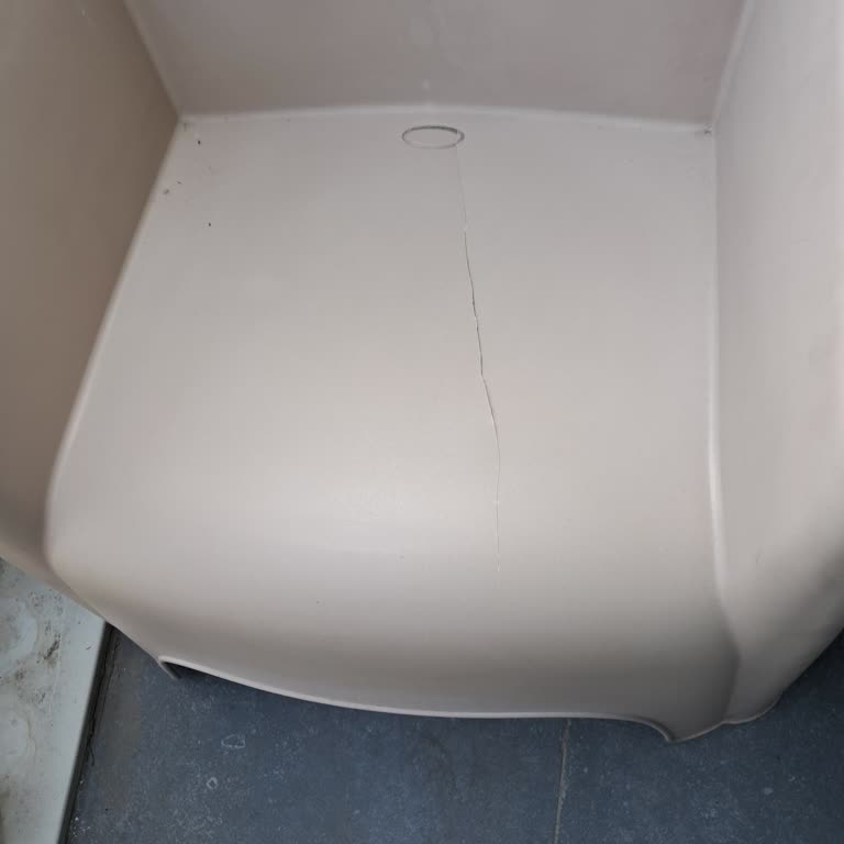 Modalife Garanti Süresi İçinde Kırılan Şile Oturma Grubu İçin Şikayet Ve Ücretsiz Değişim Talebi
