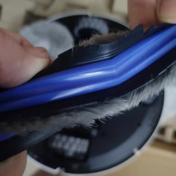 Media Markt Ve İz Teknoloji'den Yetersiz Bakım Eksik Parça Ve Hasarlı Ecovacs Deebot T30C