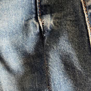 Lufian Mağazasında İlk Giyimde Yırtılan Kot Pantolon İçin Ücret İadesi Talebi