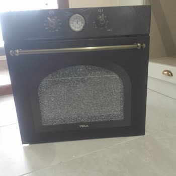 Yanlış Renk Ve Kırık Camlı Teka Fırın İçin Tam İade Talebi