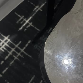 Şişli Evkur Şubesinde Teslim Edilen Masanın Hasarlı Olması Ve Değişim Talebi