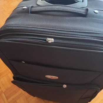 AJet Damaged My Suitcase and Refused to Replace It