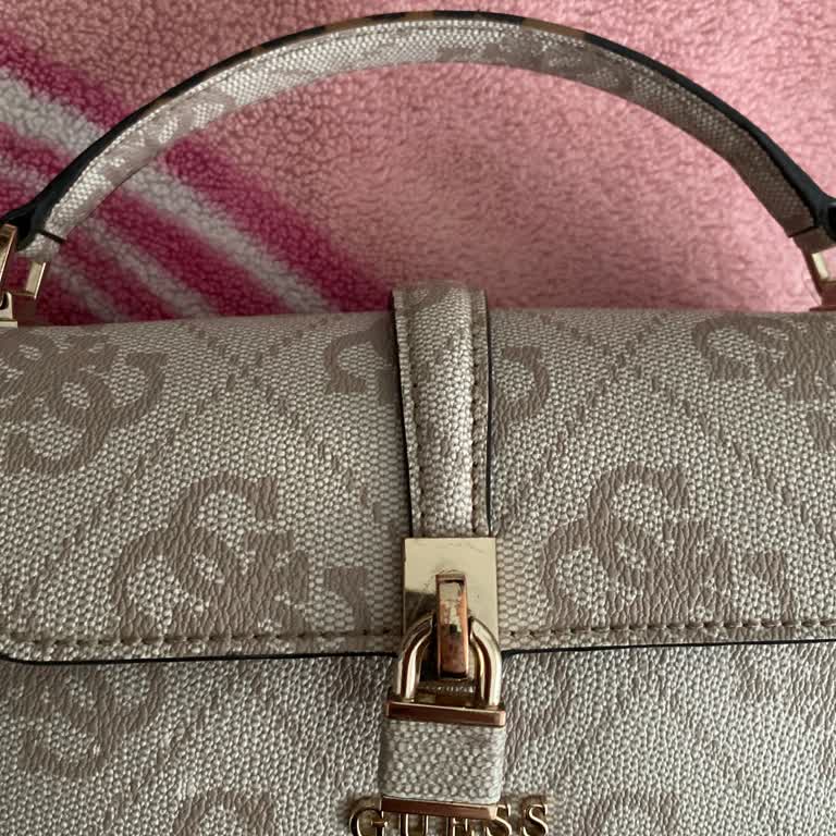 Guess Çantası Sapları Soyulmuş Ve Kalite Sorunu İade Talebi