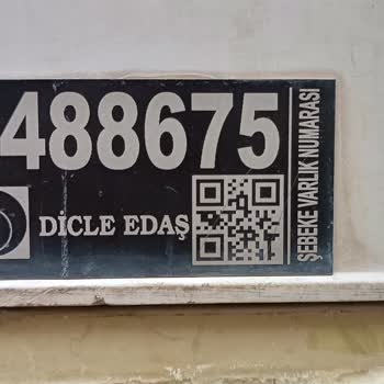 Elektrik Trafosuna Yetkisiz Müdahale Ve Acil Güvenlik Talebi