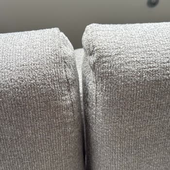 Bellona’da Koltuk Takımının Kumaş Ve İşçilik Kusurları Ve Servis İlgisizliği
