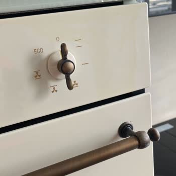 Smeg Fırınının Panelindeki Üretim Kusuru Şikayeti Ve Garanti Talebi
