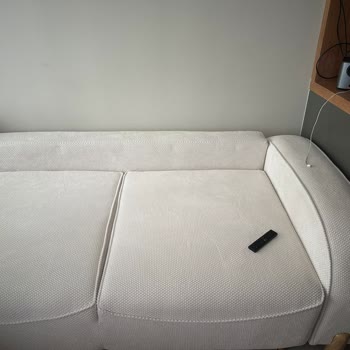Yanlış Monte Edilen Koltuk Ve Dolap Kapısı, Acil Servis Talebi