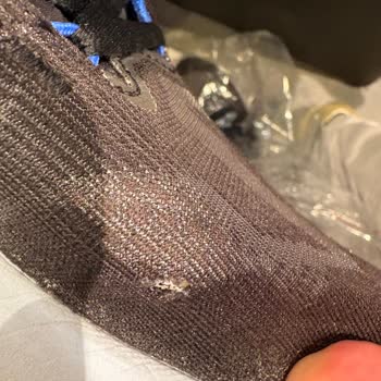 Asics Nova Blast 5 Ayakkabısındaki Görünür Delikler Ve Reddedilen İade Talebi