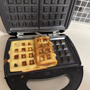 Homend Waffle Makinesinin Isıtma Performansı Yetersiz: İade Talebi