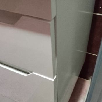 Yanlış Montaj Ve Kaba Usta Davranışı Banyo Dolabımın Kullanılamamasına Yol Açtı