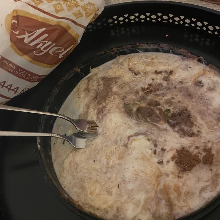 Bozuk Baklava Satışı ve Gıda Güvenliği Şikayeti