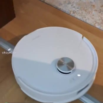 Roborock Tekerlekler Sıkışmış Uyarısı