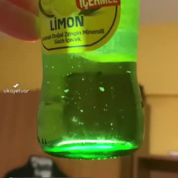 Uludağ Limonlu Soda İçinde Beyaz Parçacıklar