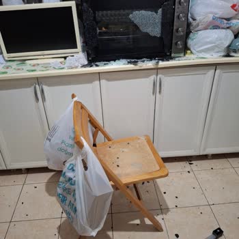 Amazon’dan Aldığım Fırının Camı Patladı Yetkili Servis Ücret Talep Ediyor