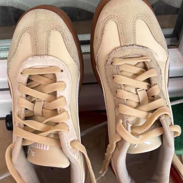 Puma Club Azura Sneaker’da Süet Kısmında Renk Atması Ve Hızlı Bozulma
