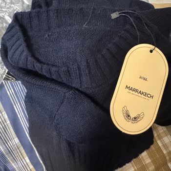 Vovo Bey'de Kalitesiz Oversize Triko, İade Cevabı Yok Ve Aşırı Kargo Bedeli