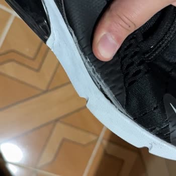 Nike Air Max 270 Ayakkabısının İlk Kullanımda Kırılması Ve Satıcıdan Yanıt Gelmemesi