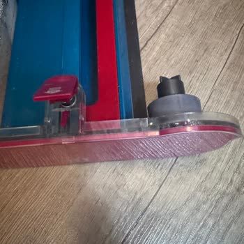 Dyson Submarine V15 Su Tankı Kilit Arızası İçin Ücretsiz Değişim Talebi