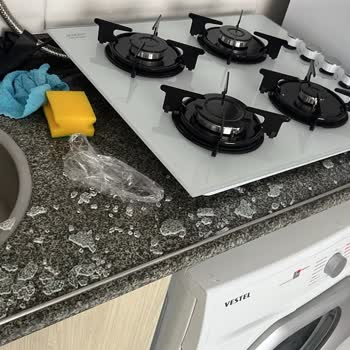 Vestel Buzdolabında Cam Patlaması: Ücretsiz Değişim Ve Tazminat Talebi