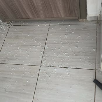 Vestel Buzdolabında Cam Patlaması: Ücretsiz Değişim Ve Tazminat Talebi