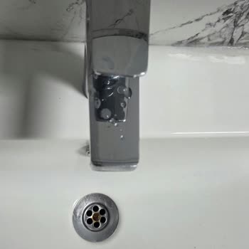 Vitra Banyo Lavabo Süzgecinin Bir Hafta İçinde Paslanması Üzerine Şikayet Ve Ücretsiz Değişim Talebi