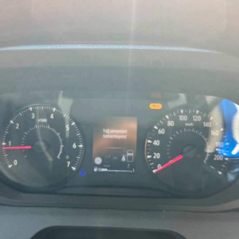 Renault Master Araçta Tekrarlayan Yağ Uyarısı Ve Servis Kayıt Karmaşası