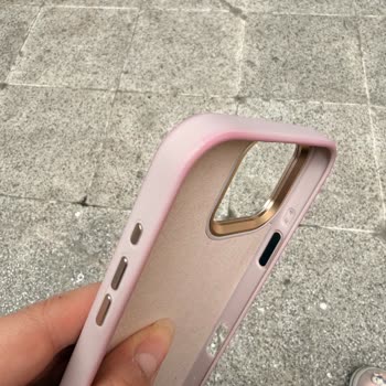 Bakırköy Gg Cover Store'da Guess Kılıfında Hızlı Renk Değişimi Ve İletişim Eksikliği