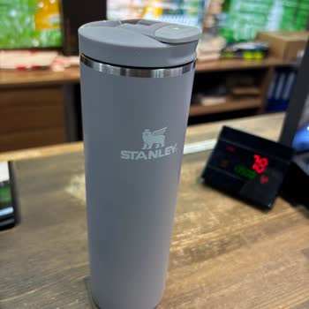 Stanley Termos Altı Defada Boya Soyulması Ve Silikon Kopması Garanti Dışı
