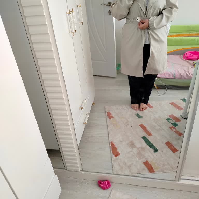 Moda Mu Giyim’den Dar Trençkot Ve Kısa Kuşak İçin Çözüm Bekleniyor
