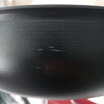 Tefal Tencere Setinde Erken Aşamada Kaplama Çizilmesi, Alt Zeminde Kararma Ve Garanti Reddine İtiraz