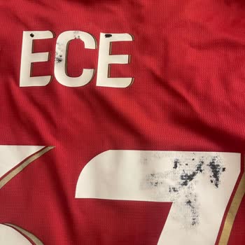 Baskısı Soyulan Galatasaray Puma Formanın Ücretsiz Değişim Talebi