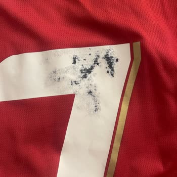 Baskısı Soyulan Galatasaray Puma Formanın Ücretsiz Değişim Talebi