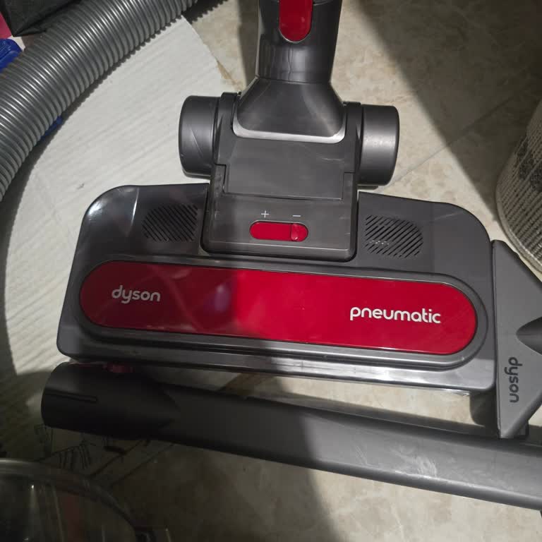 Dyson Süpürge Başlığının Kısa Sürede Tekrar Kırılması Ve Kullanıcı Hatası Şikayeti