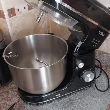 Sinbo Hamur Makinesi Aparatı Kırık