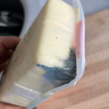 Niktaş Gıda’dan Küflü Kaşar Peyniri İçin İade Talebi