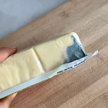 Niktaş Gıda’dan Küflü Kaşar Peyniri İçin İade Talebi