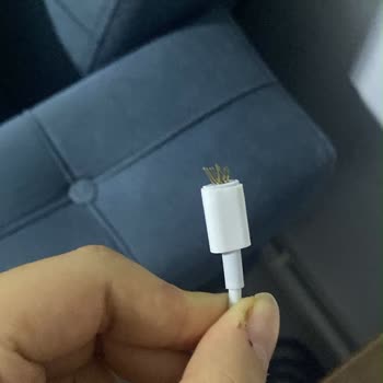Türk Telekom'dan Alınan Şarj Aletinde Hızlı Kablo Ve Adaptör Arızası Ve Destek Reddi