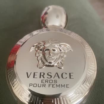 Watsons’tan Aldığım Versace Parfümünün Sahte Olduğu İddiası Ve İade Talebi