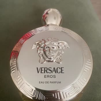 Watsons’tan Aldığım Versace Parfümünün Sahte Olduğu İddiası Ve İade Talebi
