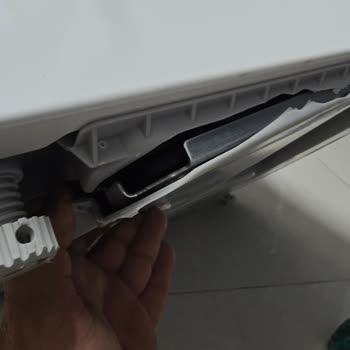 Media Markt'ta Kırık Kurutma Makinesi Ve Açılmayan İade Süreci