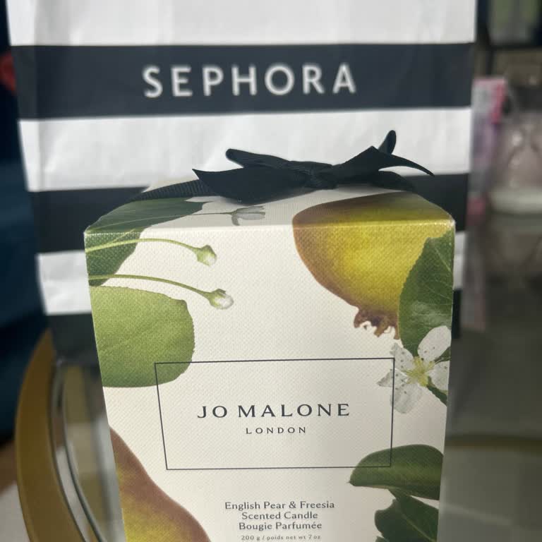 Sephora’da Yüksek Fiyatlı Mum Değişiminde Fiş Fotoğrafı Nedeniyle Mağduriyet