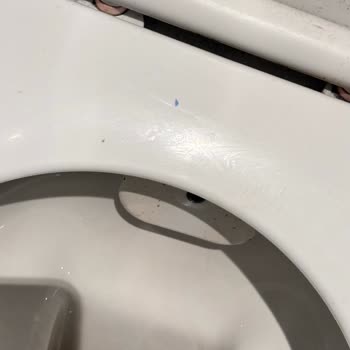 Starbucks Tuna Caddesi Kadın Tuvaletinde Hijyen Sorunu